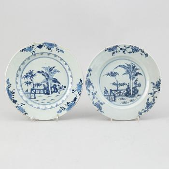 A set of five export plates, Qing dynasty, Qianlong (1736-95).