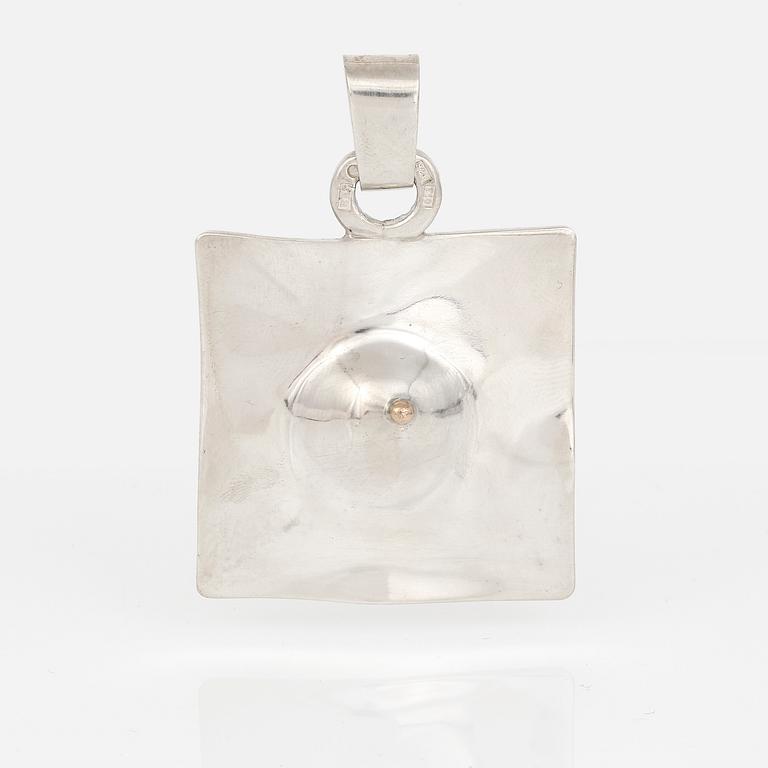 HÄNGE, sterling silver, Rolf Karlsson, Grillby, 1993. Total vikt ca 31,44 g.