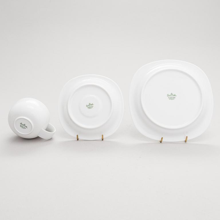 Timo Sarpaneva, A 37-piece 'Suomi' tableware set in porcelain, Rosenthal Studio-linie, 2000s. Design year 1976.