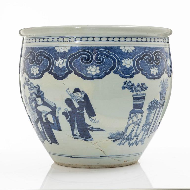 Ytterfoder, porslin, Kina, sen Qingdynasti.