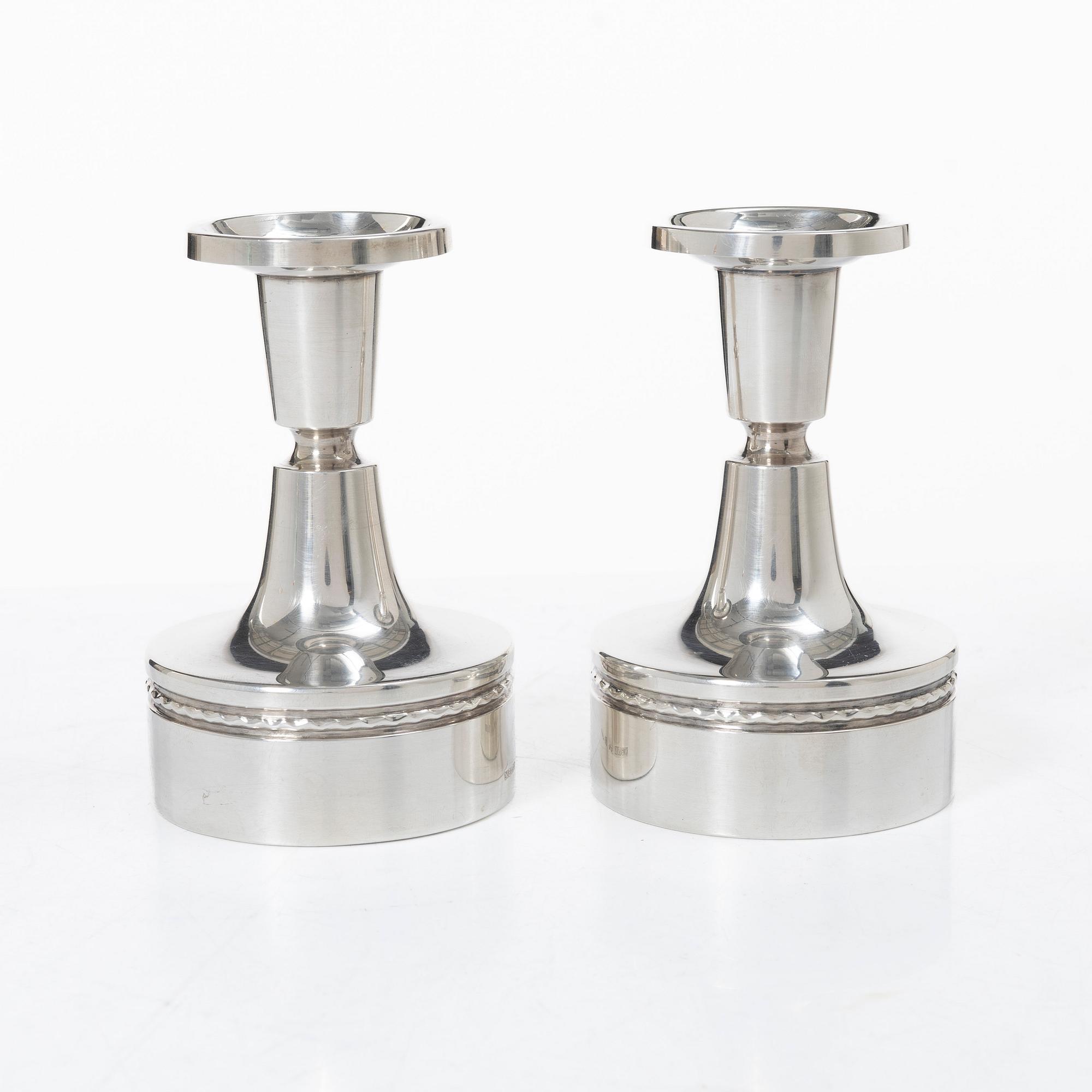 Eric Löfman, A pair of silver candlesticks, MGAB, Uppsala 1974.