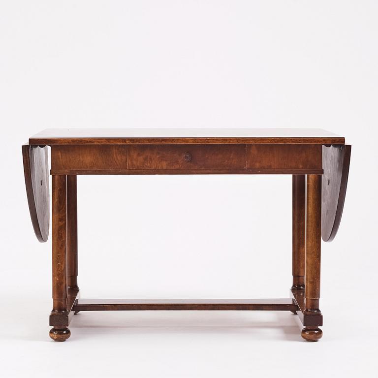 Axel Einar Hjorth, a table, model "Skärgården", Nordiska Kompaniet, 1928.