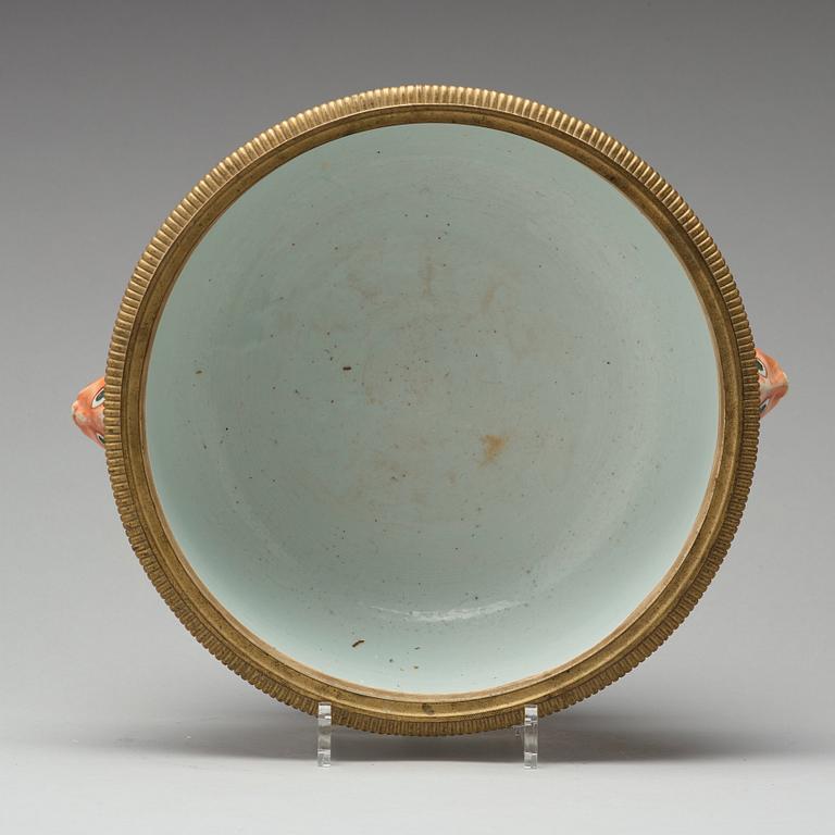 A famille rose 'double peacock' tureen, Qing dynasty, Qianlong (1736-95).