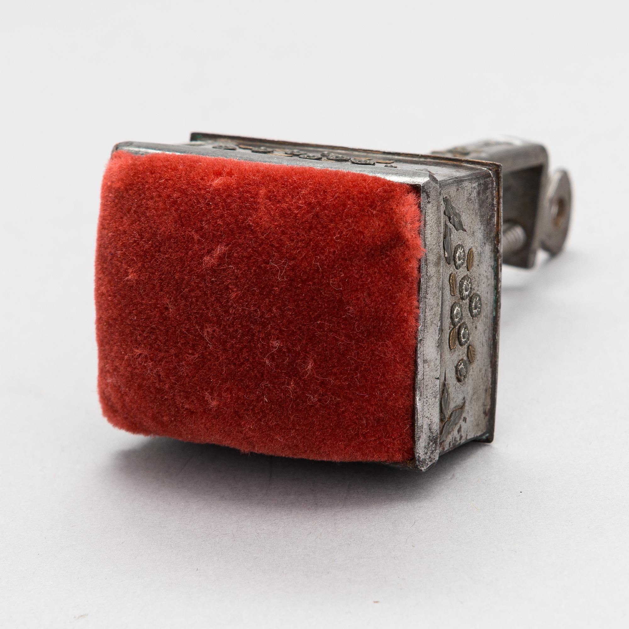 A Tula needle table clamp, Russia from around the turn of the century 1700/1800.