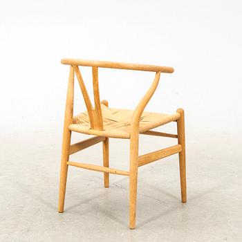 Hans J Wegner, karmstol, "CH 24"/ "Y-stolen", Carl Hansen & Son, Odense, Danmark, numrerad.