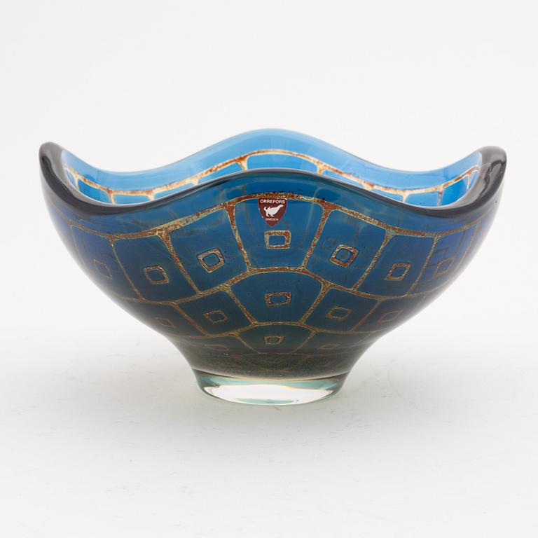 Sven Palmqvist, a 'Ravenna' glass bowl, Orrefors, Sweden, probably 1960-70s.