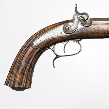 A cased pair of percussion pistols by Pondevaux & Jussy, S.Etienne (1845-1880), France.