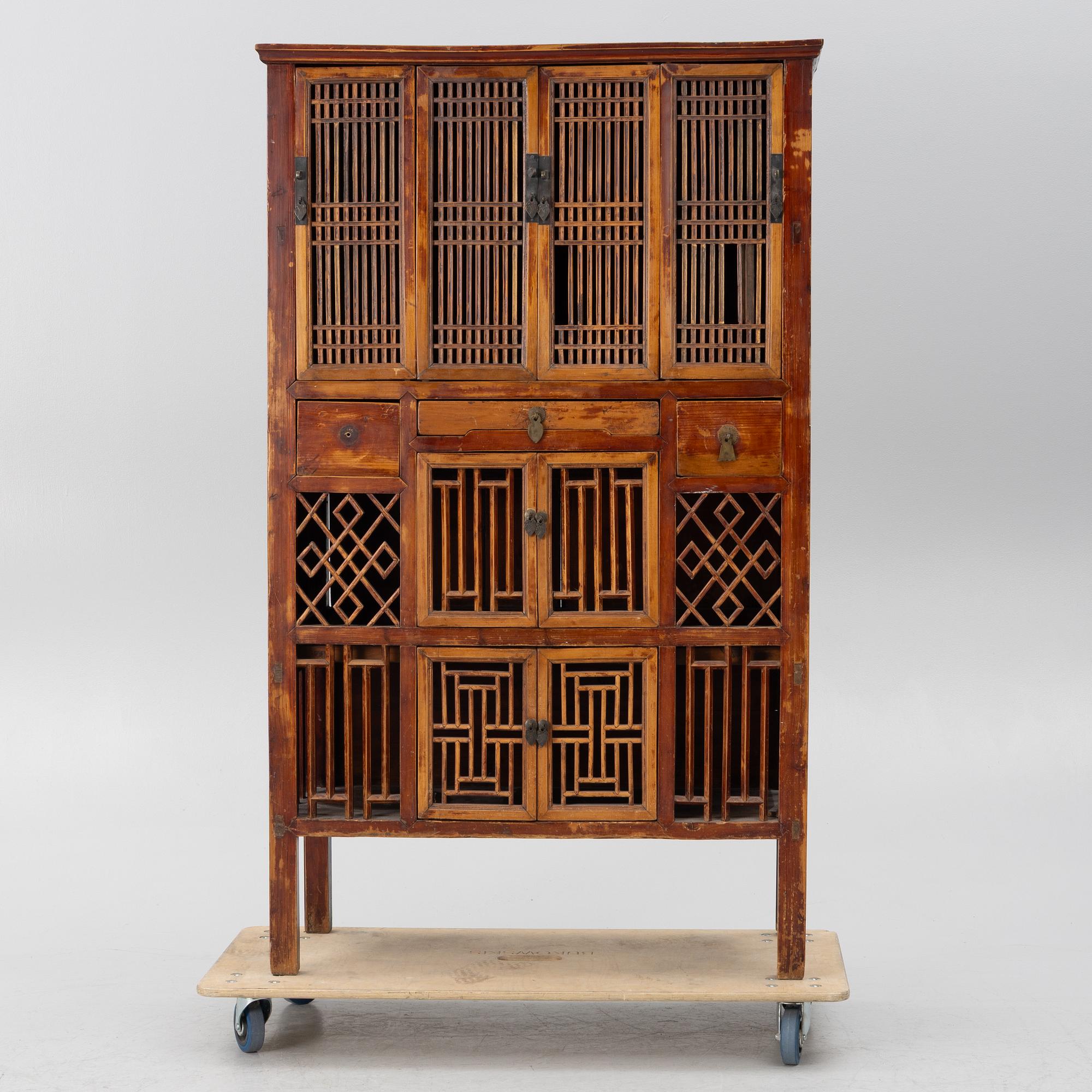 Cabinet, China, 20th century.