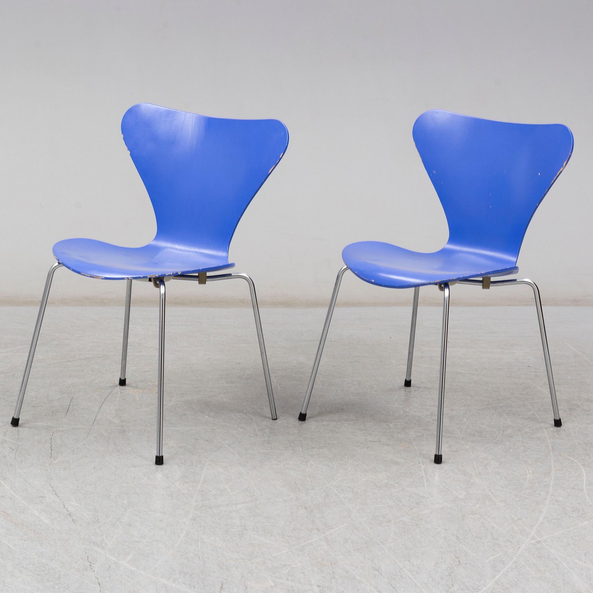 ARNE JACOBSEN, stolar, 6 st, Sjuan, Fritz Hansen, 1984.