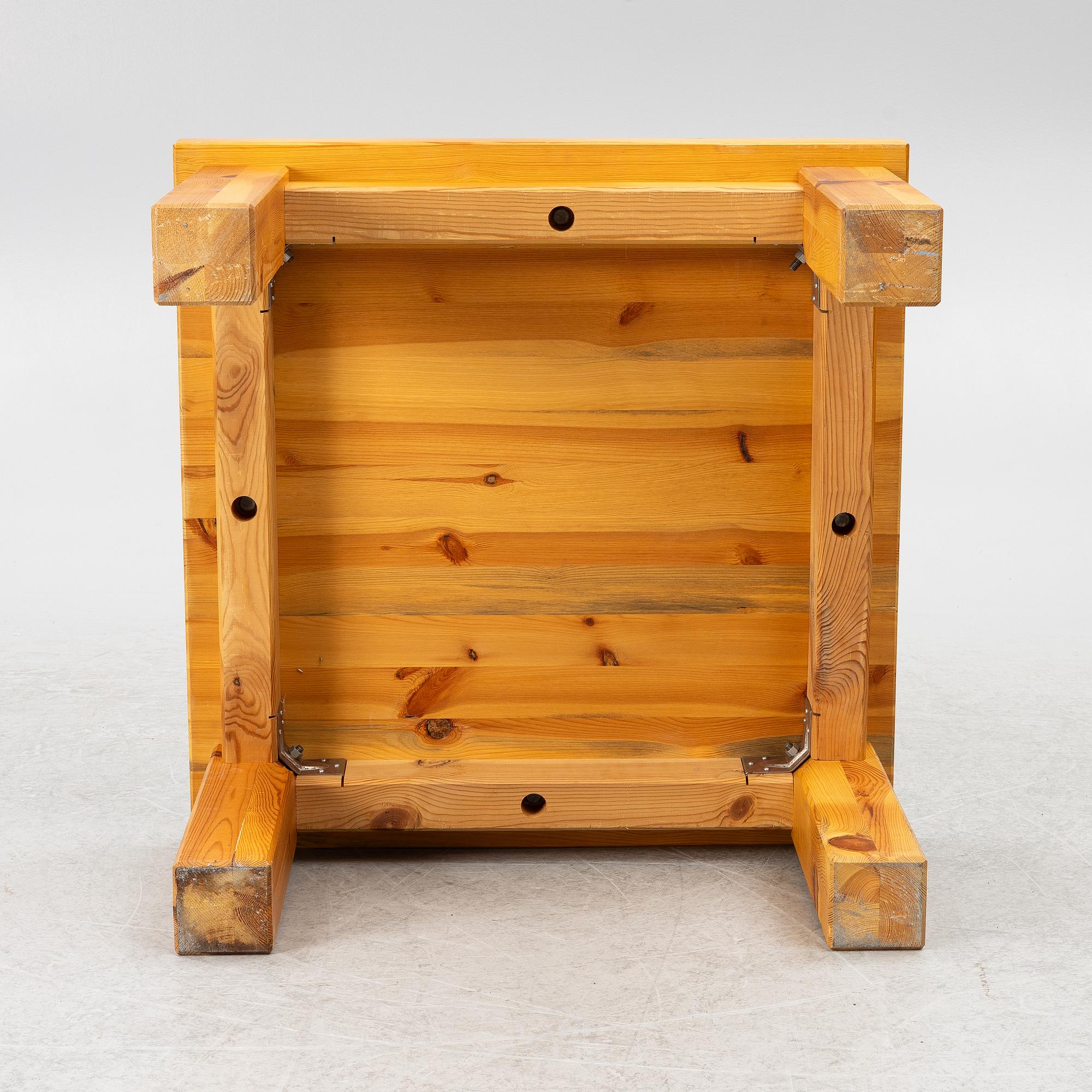Coffee table, pine, Stockholms Träinrednings AB (Trä-Inn), 1970s.