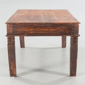 An indian library table from the second half of the 20th century.