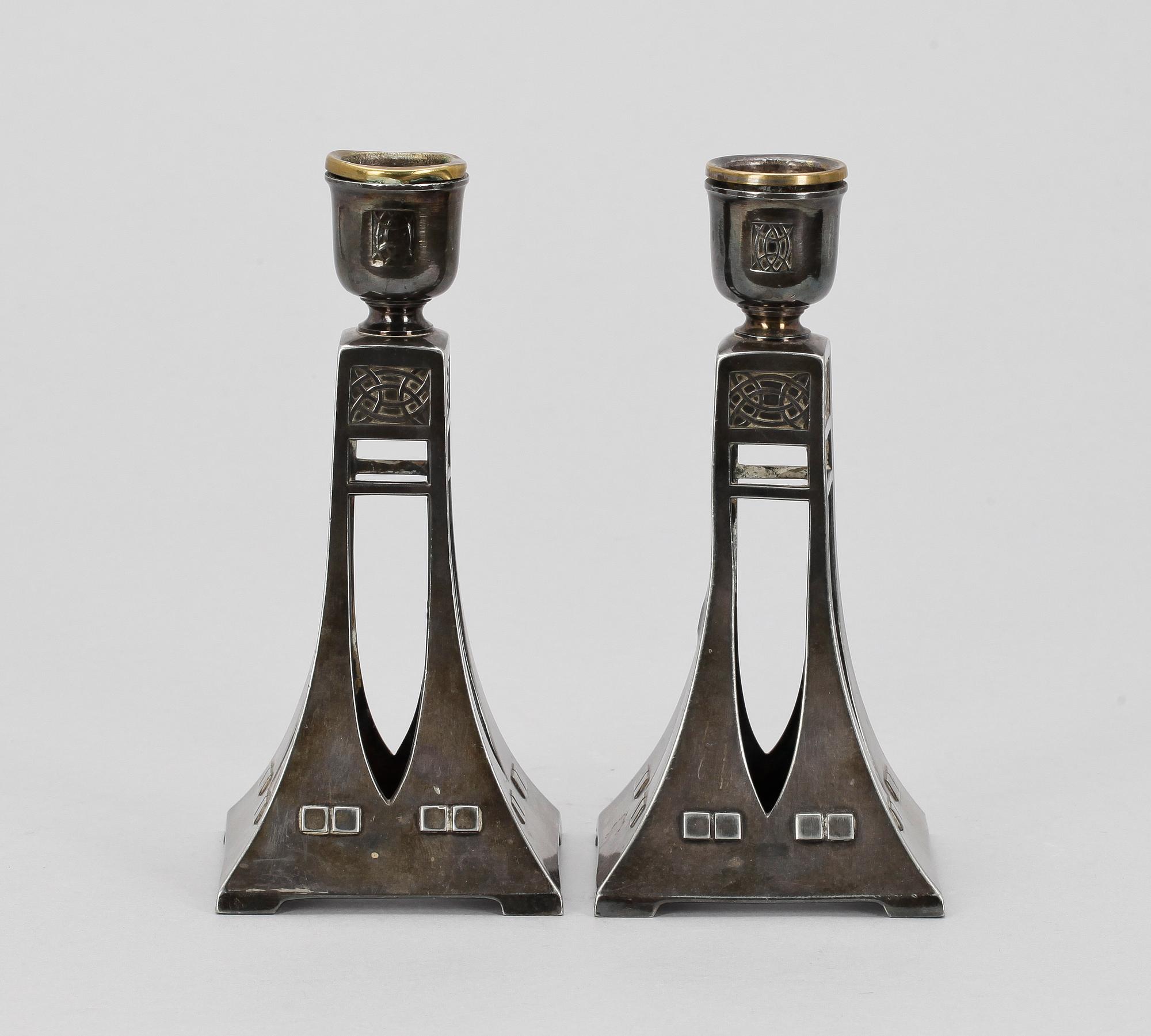 LJUSSTAKAR, ett par, WMF. Jugend 1900-talets början.