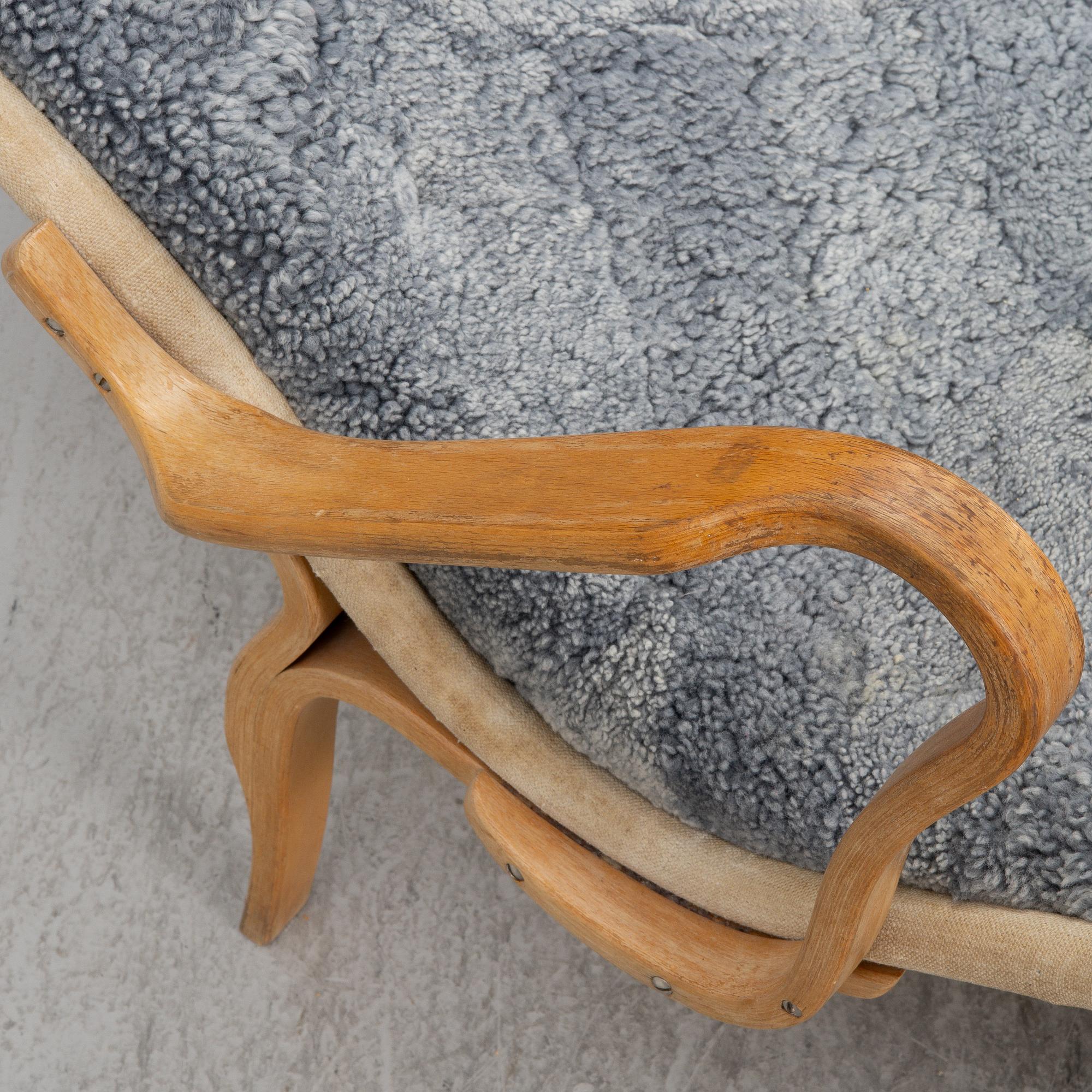 Bruno Mathsson, a "Pernilla" lounge chair, Dux, Sweden, second half of the 20th century.