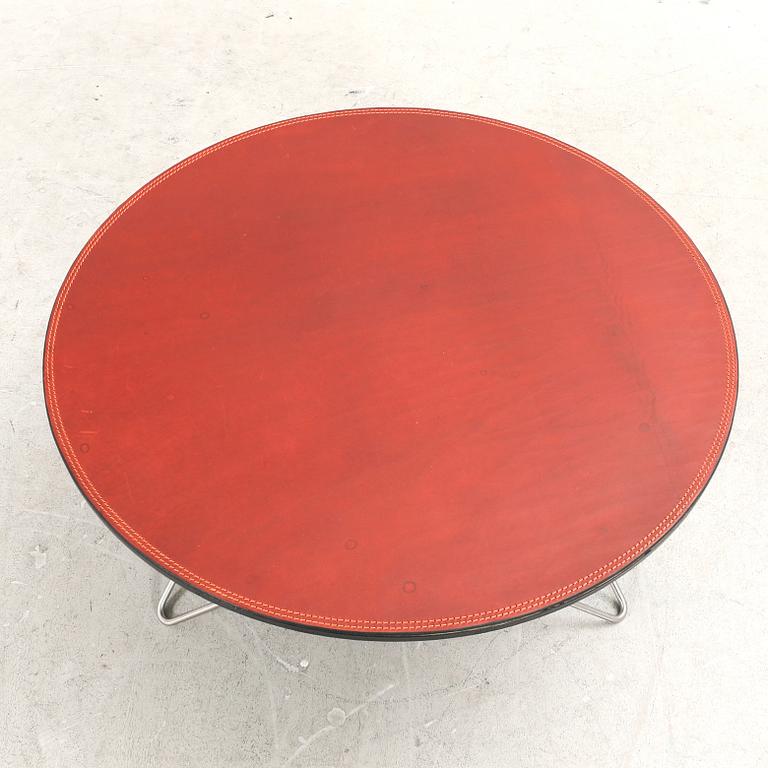 Dennis Marquat, bord, "O table" för OX Denmarq, 2022 Danmark.