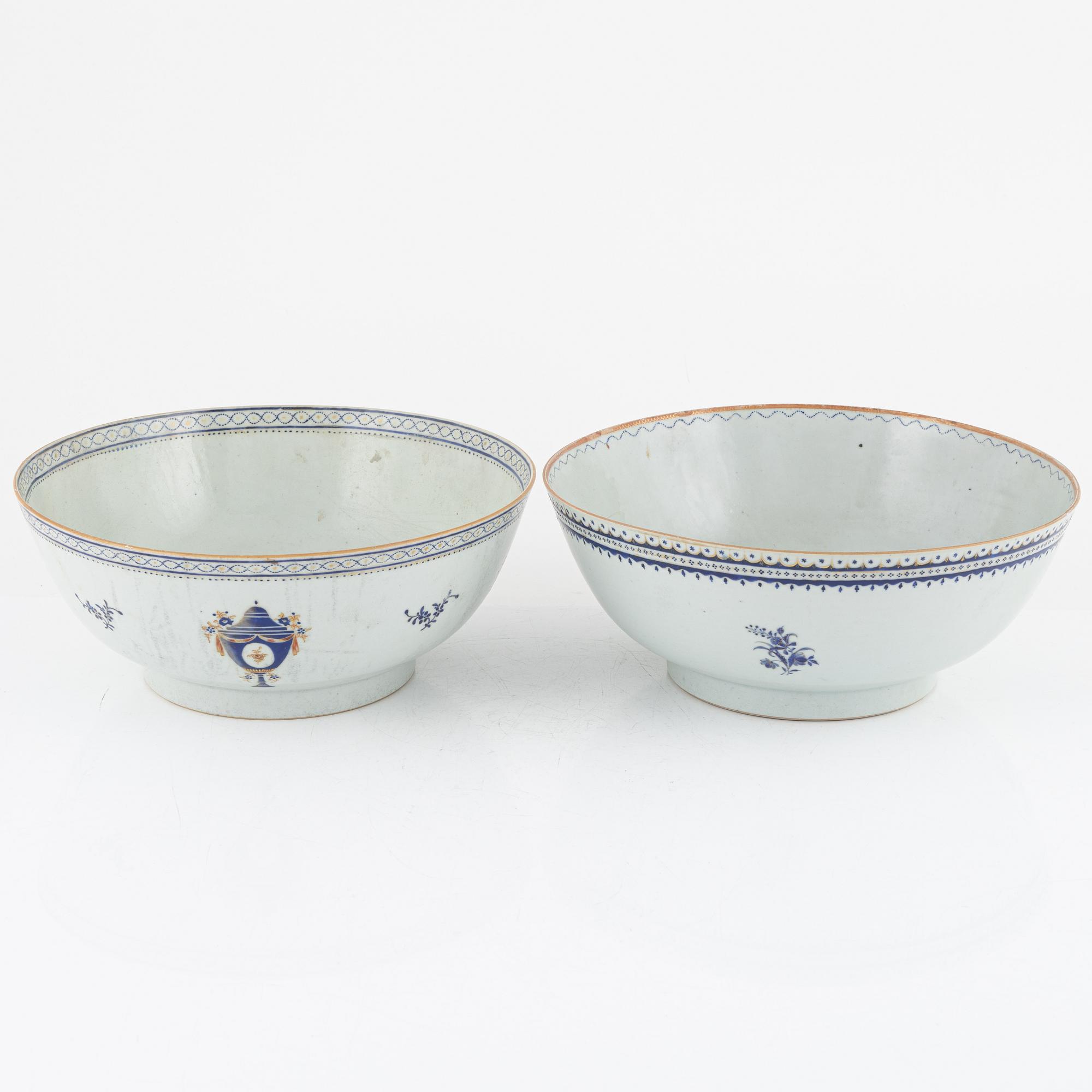 Bålskålar, 2 st, porslin, Kina, Jiaqing (1796-1820).
