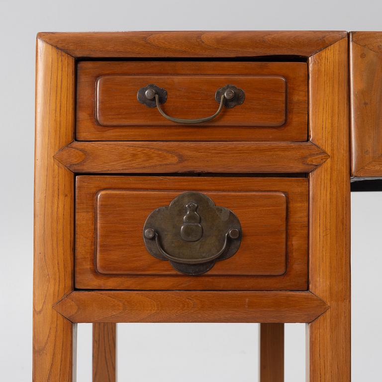 Skrivbord, Kina, sen Qingdynasti.