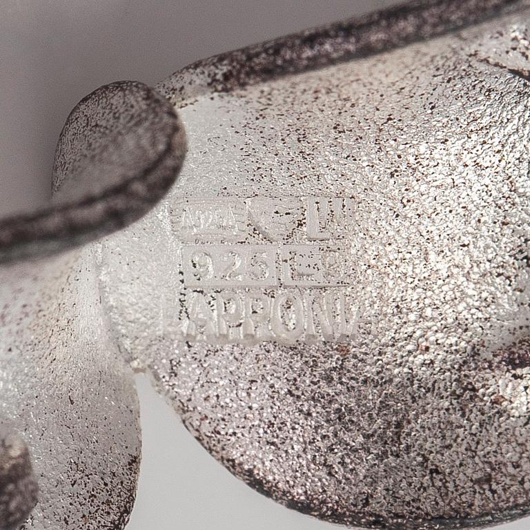 Chao-Hsien Kuo, a sterling silver necklace 'Sparkling Spring', Lapponia 2012.