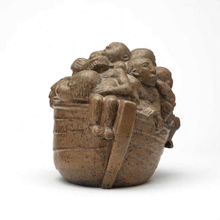 Åke Holm, skulptur, "Jona kastas i havet", Höganäs 1950-tal.
