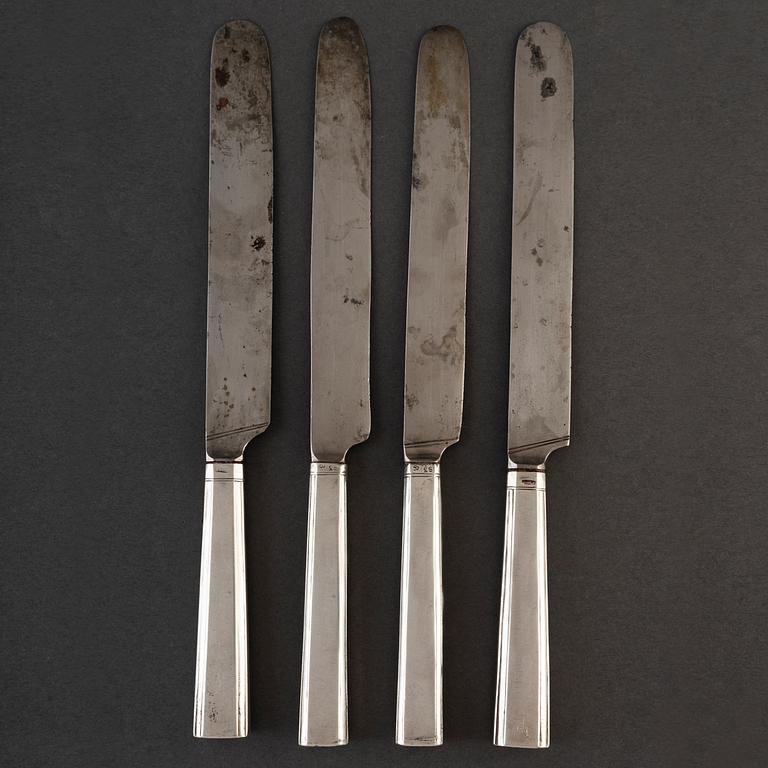 7 + 3 knives, silver, including Carl WIlhelm Rroselius,