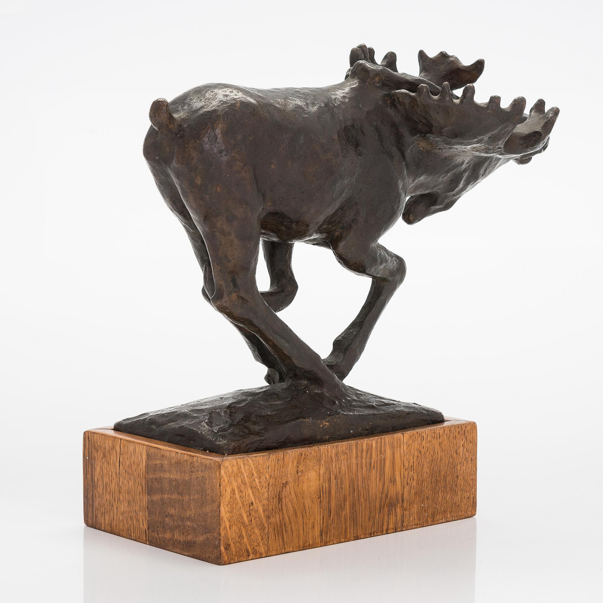 Jussi Mäntynen, Springande älg.