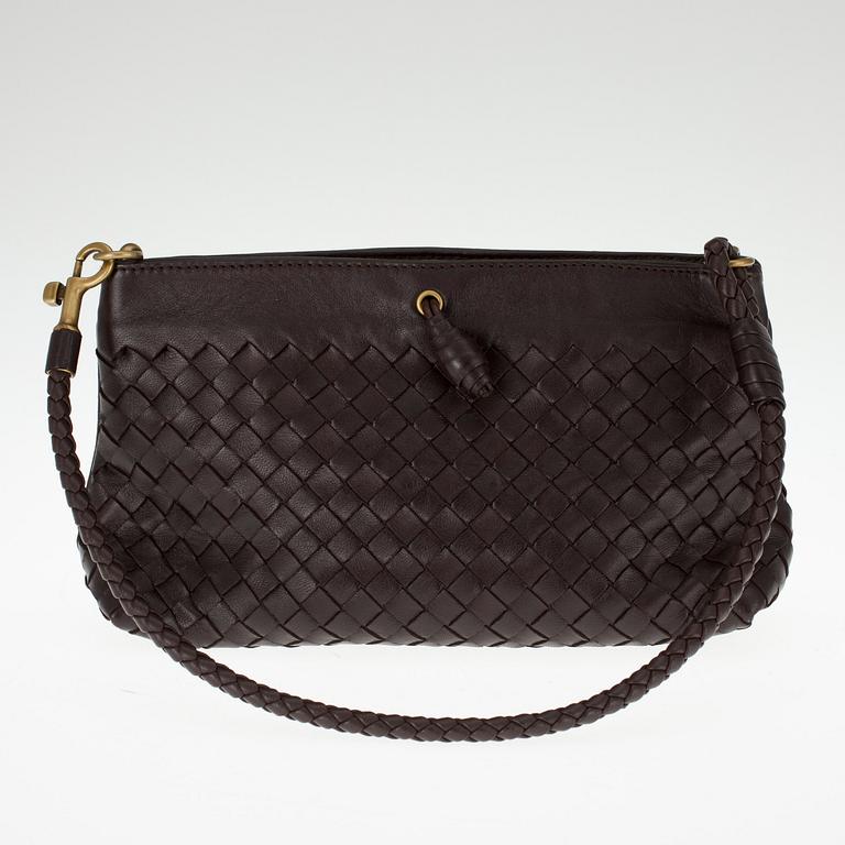 VÄSKA, axelremsväska / wristlet, Bottega Veneta.
