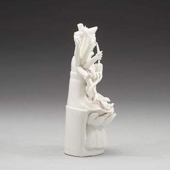 A blanc de chine figure of Guanyin, Qing dynasty (1644-1912).