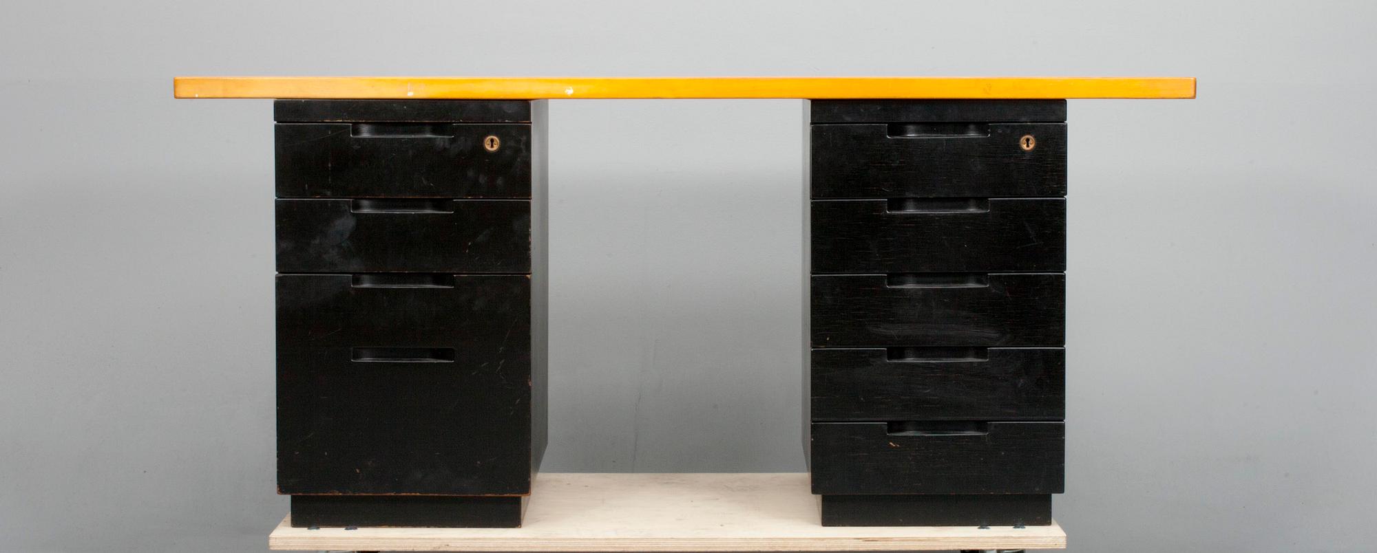 SKRIVBORD, Alvar Aalto, Artek.