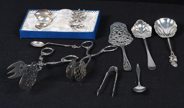 PARTI SILVER, 13 delar. Silver. Bla Stockholm 1947.