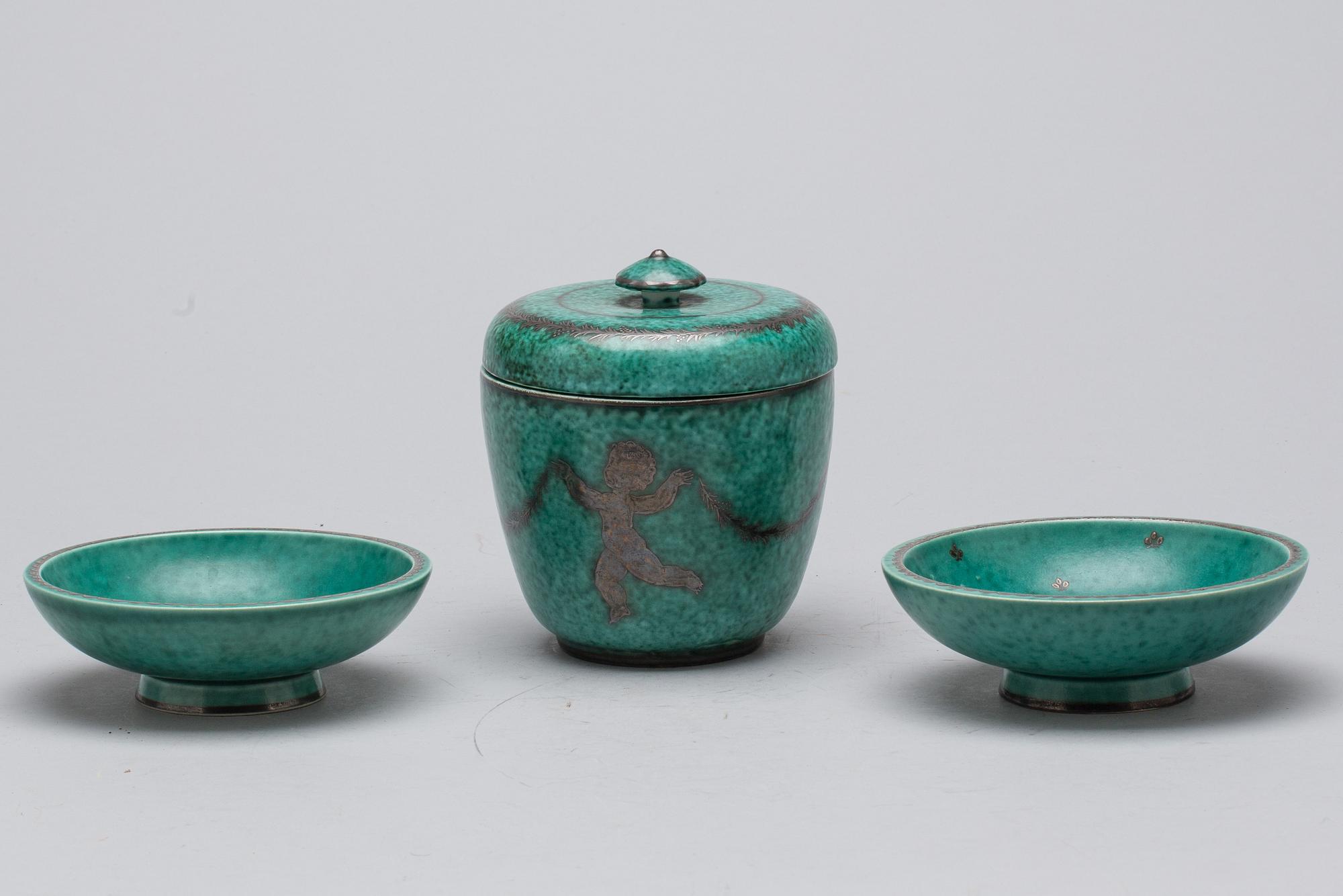 URNA och SKÅLAR, ett par, "Argenta",  Wilhelm Kåge, Gustavsberg.