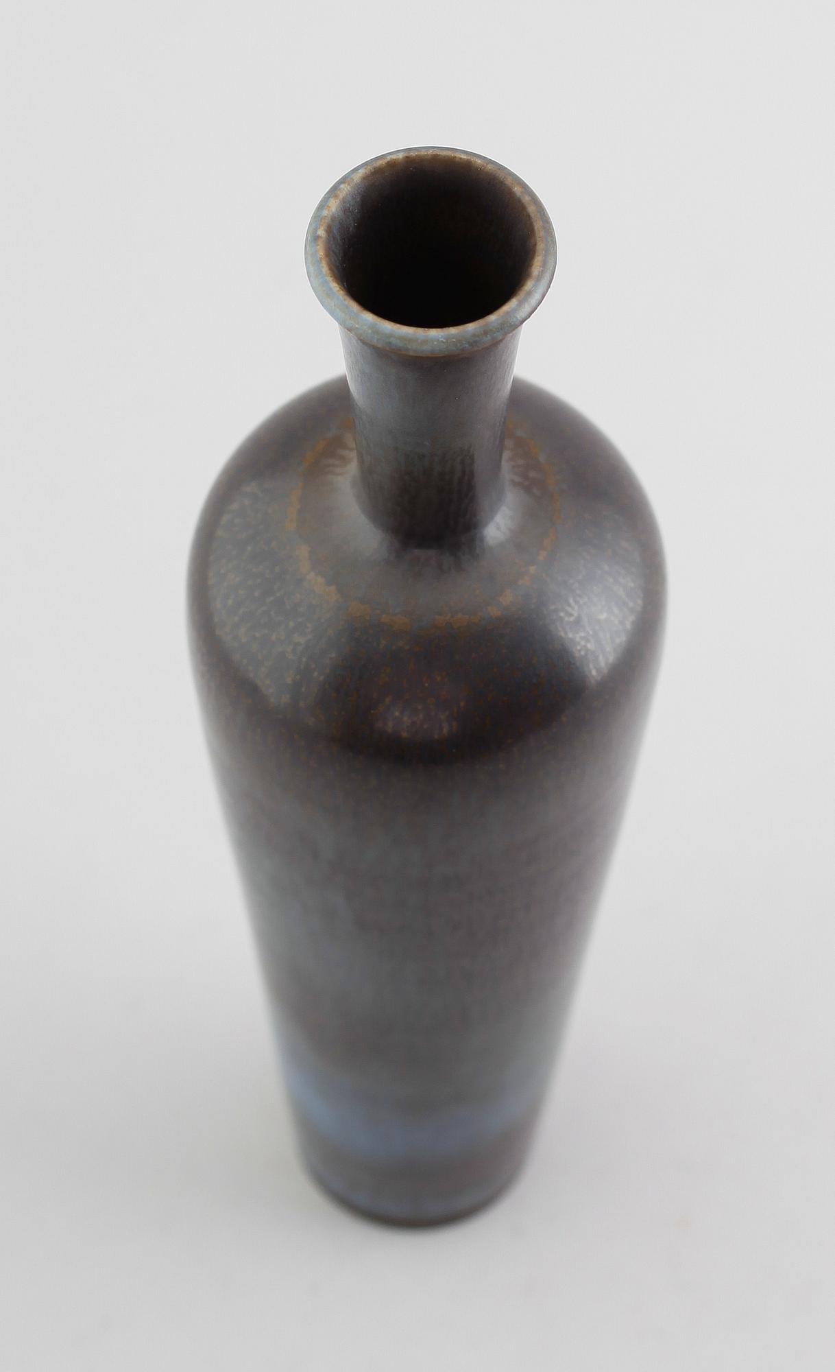 VAS, stengods, Berndt Friberg, Gustavsbergs studiohand.