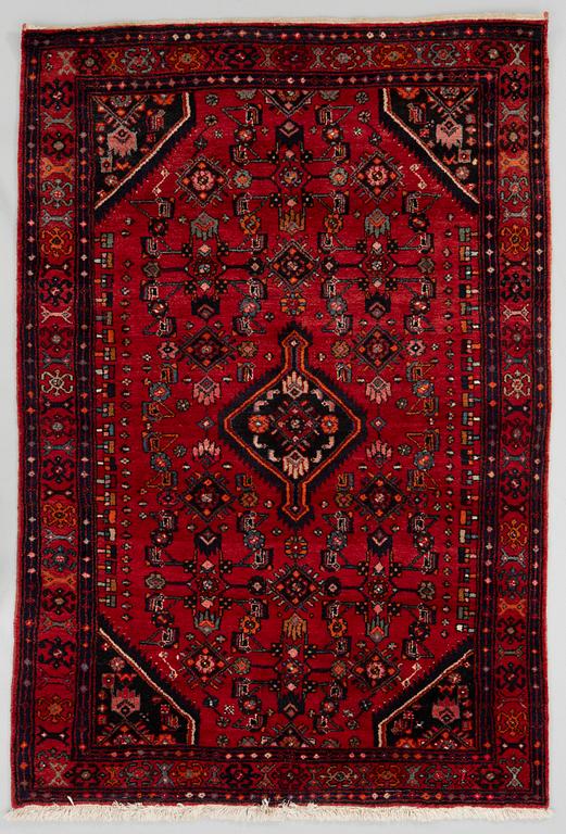 Carpet, oriental, 220 x 147 cm.