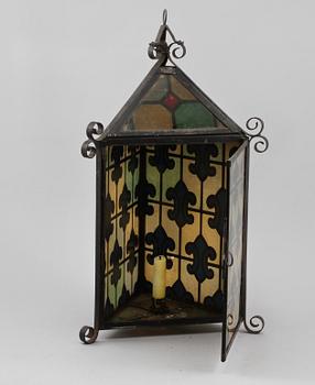 LYKTA, mässingssmide och glas, 1900-talets första hälft.