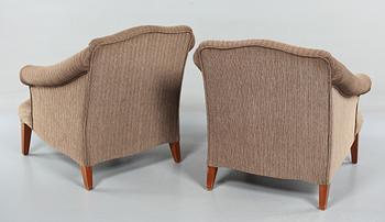 FÅTÖLJER, ett par, omkring 1900-talets mitt.