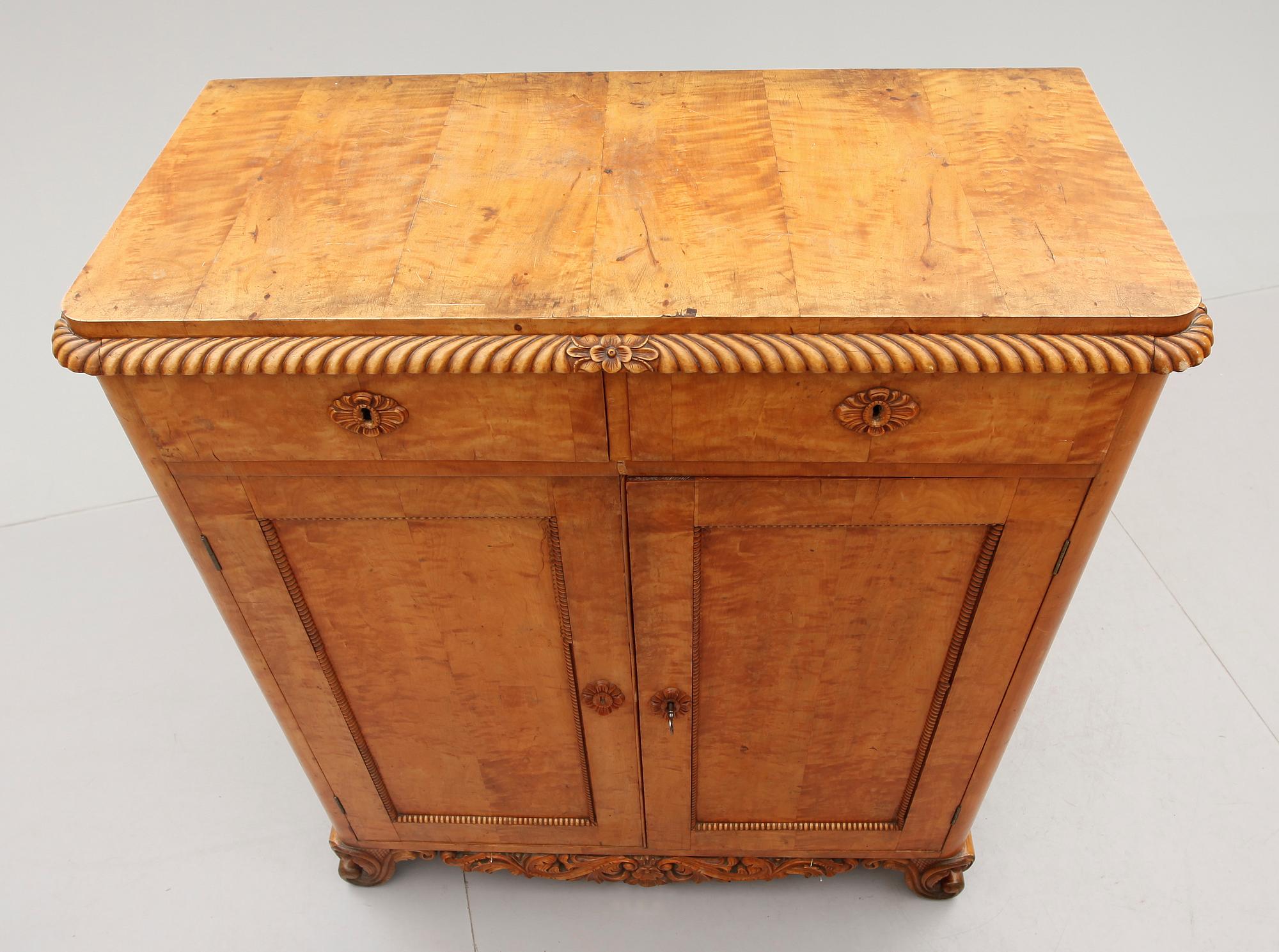 SKÄNK, senempire, 1800-talets mitt.