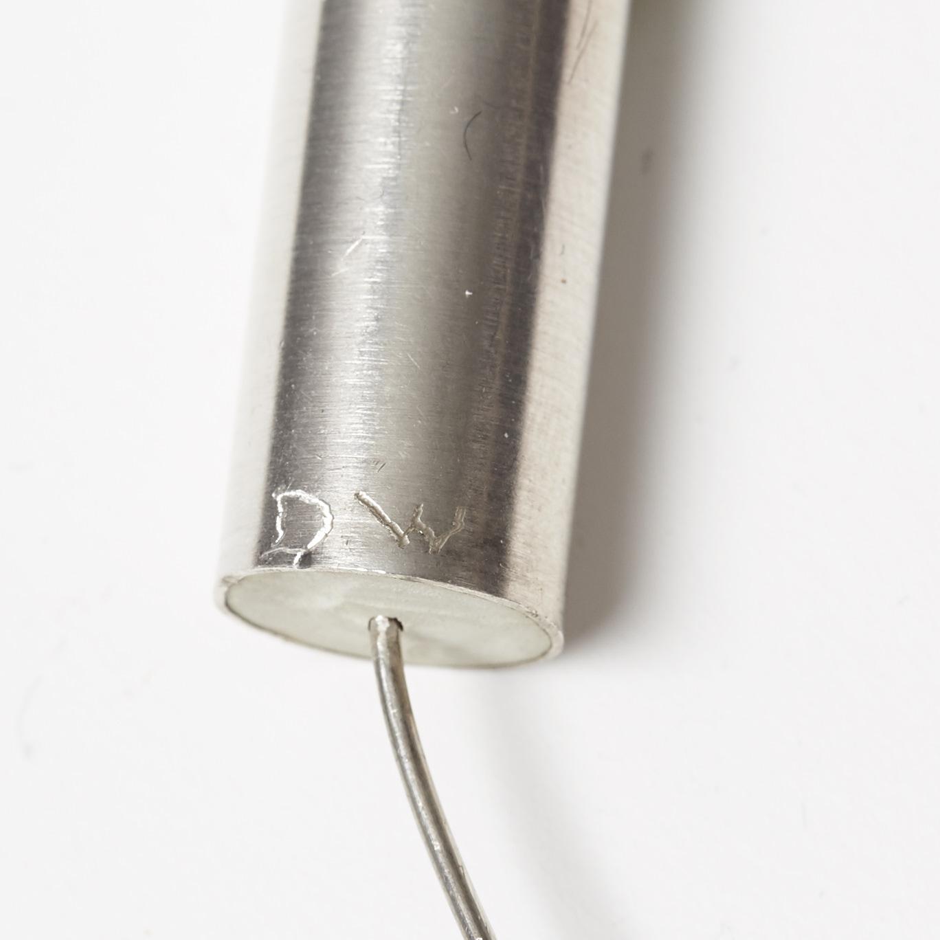 DAN WOLGERS, Halsband med vattenpass.