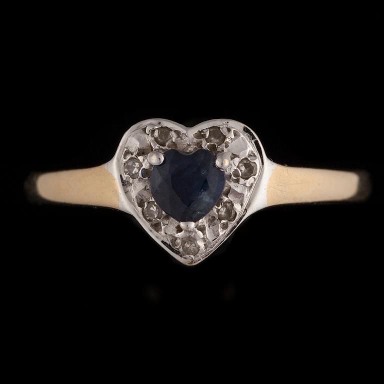 RING, 14K guld, safir samt små diamanter. Engelska stämplar. Vikt tot. 1,8 g.