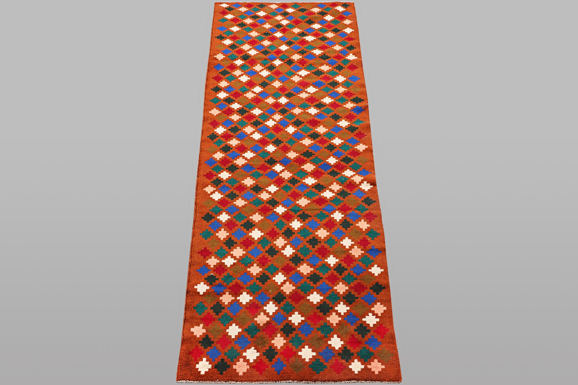 A runner carpet, Afghan, ca 289 x 87 cm.