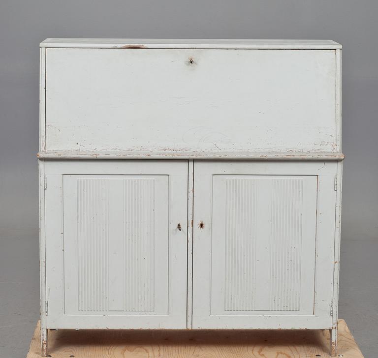 SKRIVSKÅP, brännmärkt Carl Malmsten.