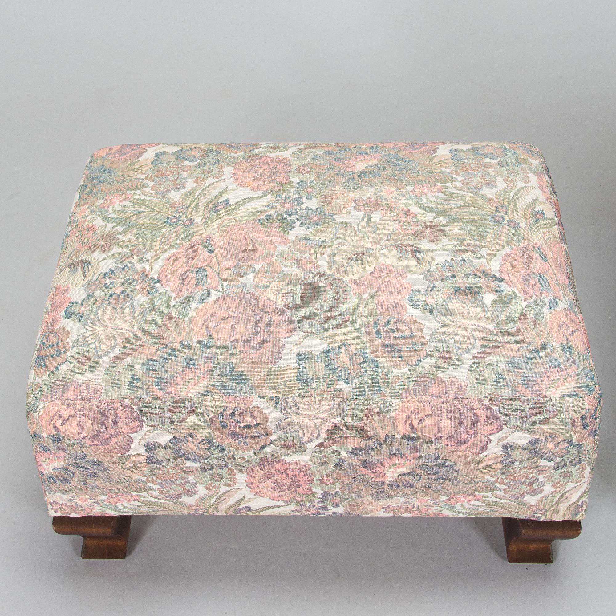 Carl Gustaf Hiort af Ornäs, nojatuoli, "Tohtori", Hiort Tuote Puunveisto, ja rahi, 1940-luku.