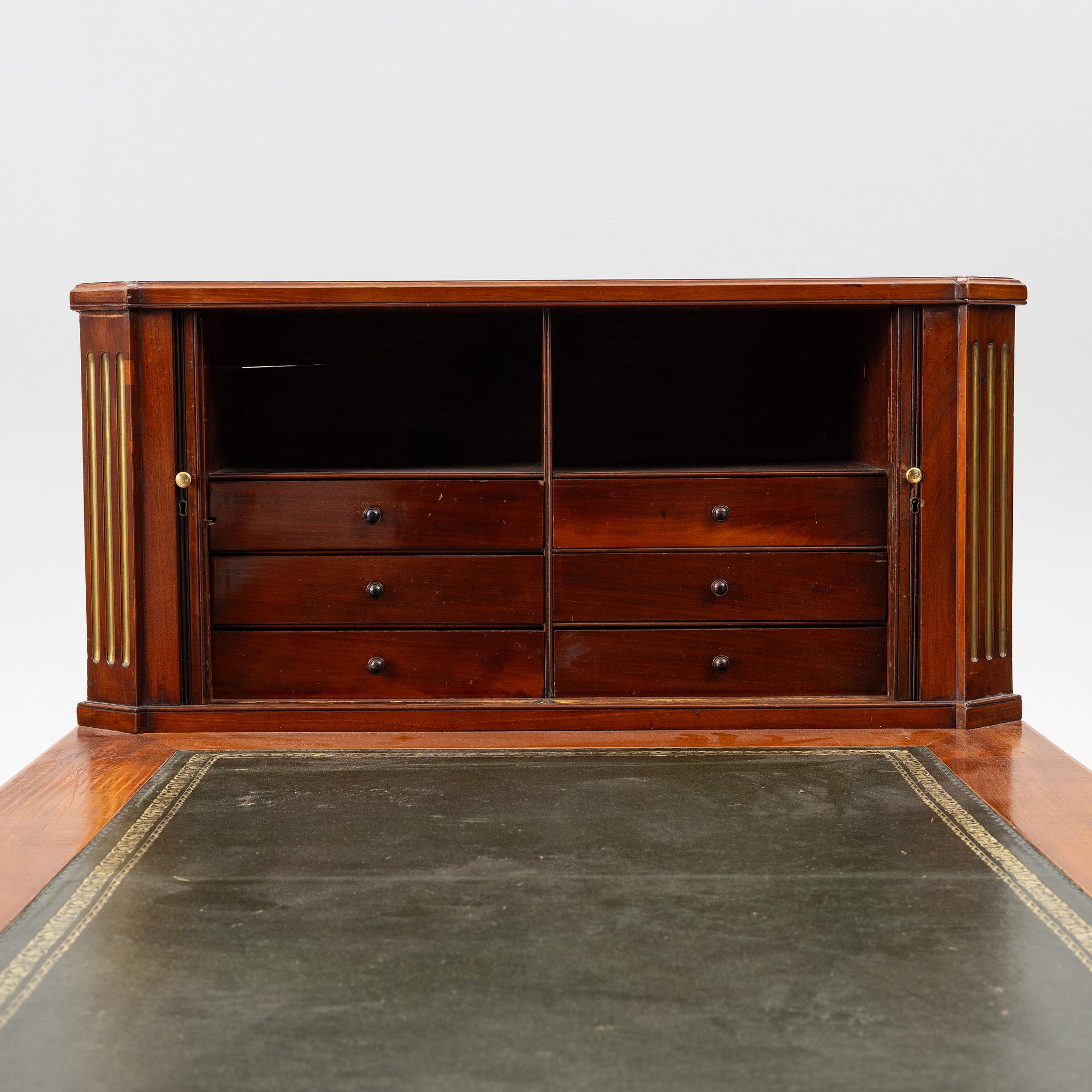 A late Gustavian desk, circa 1800.