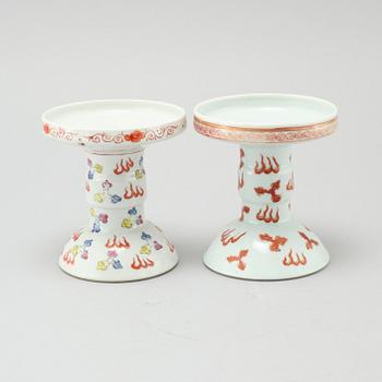 A pair of Chinese lanterns, early 20th Century.