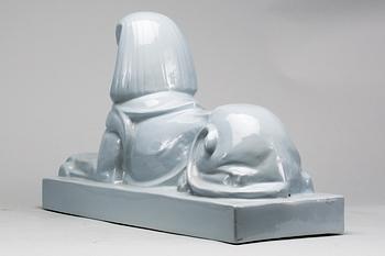 SKULPTUR/FIGURIN, keramik, märkt De Sphinx, Maastricht, 1900-talets fjärde kvartal.