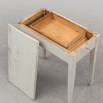 An early 19th century table.