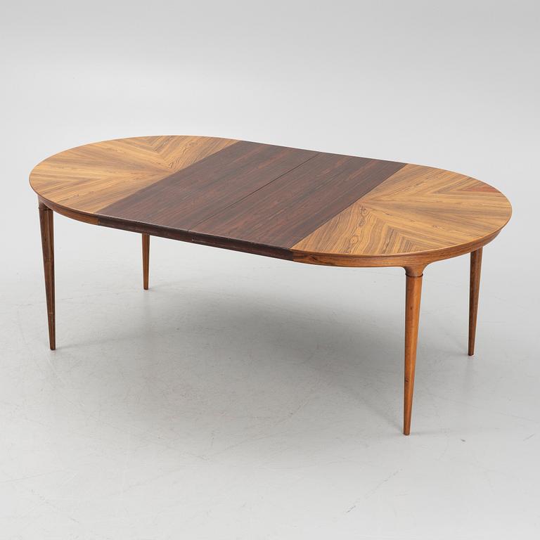 Svante Skogh, a "Cortina" dining table from Seffle Möbelfabrik, 1960's.