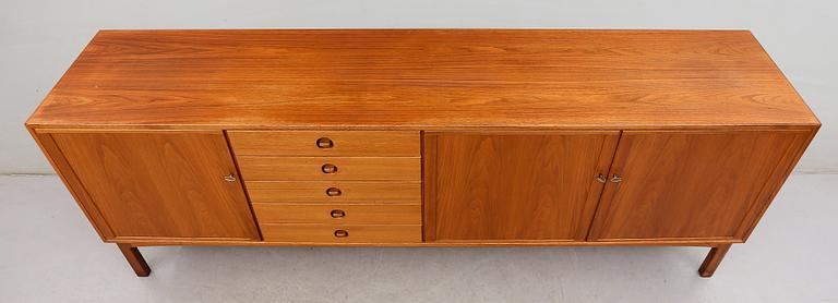 SIDEBOARD, Ajfa, Tibro, 1900-talets andra hälft.