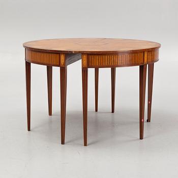 Konsolbord, ett par, Sheratonstil, omkring år 1900.