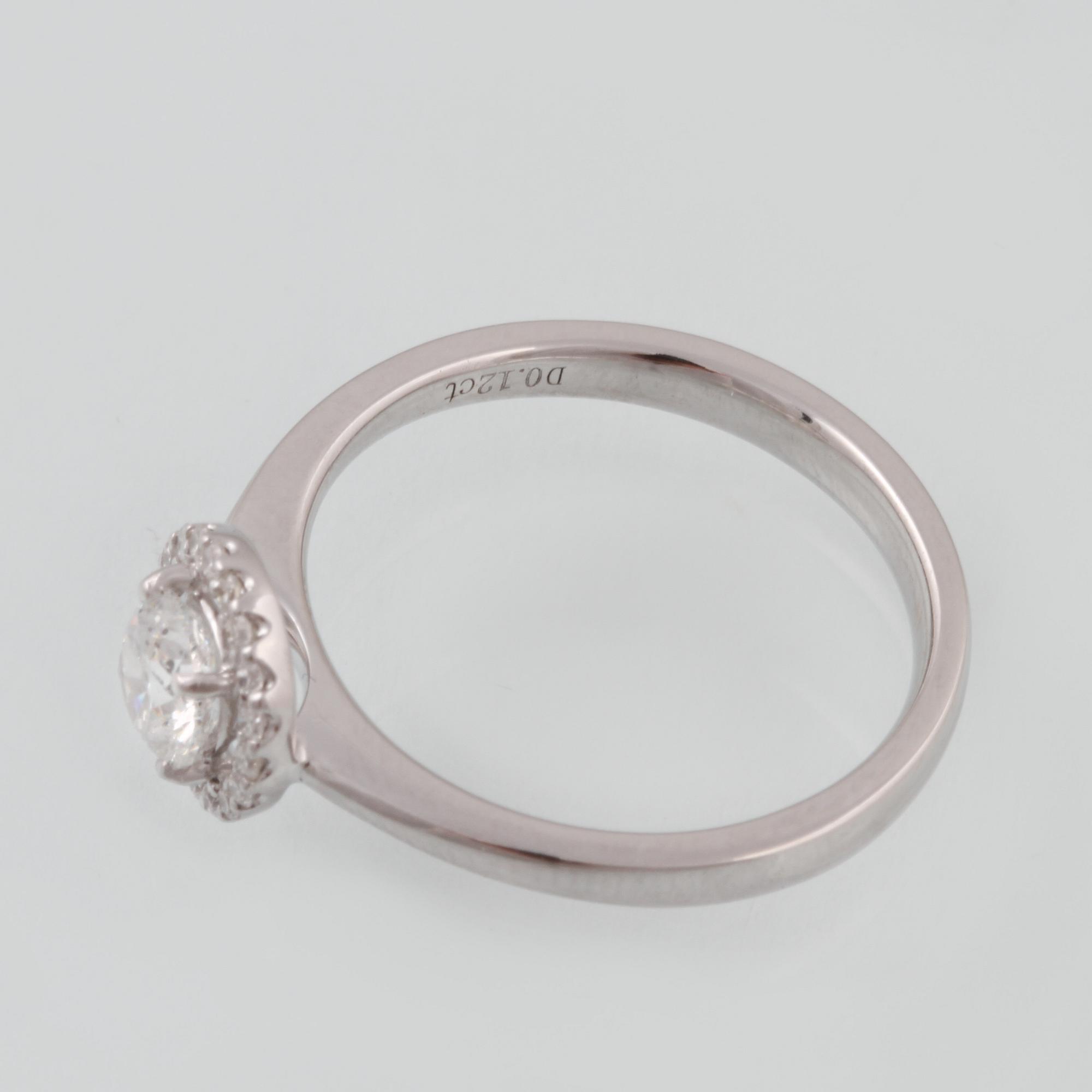 RING, 18K vitguld med briljantslipad diamant ca 0.52 ct. Vikt 3,1 gram.