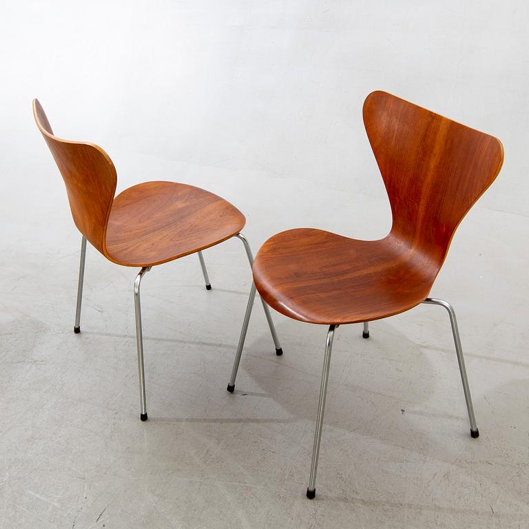 Arne Jacobsen, stolar 6 st, "Sjuan", Fritz Hansen, 1960-tal.