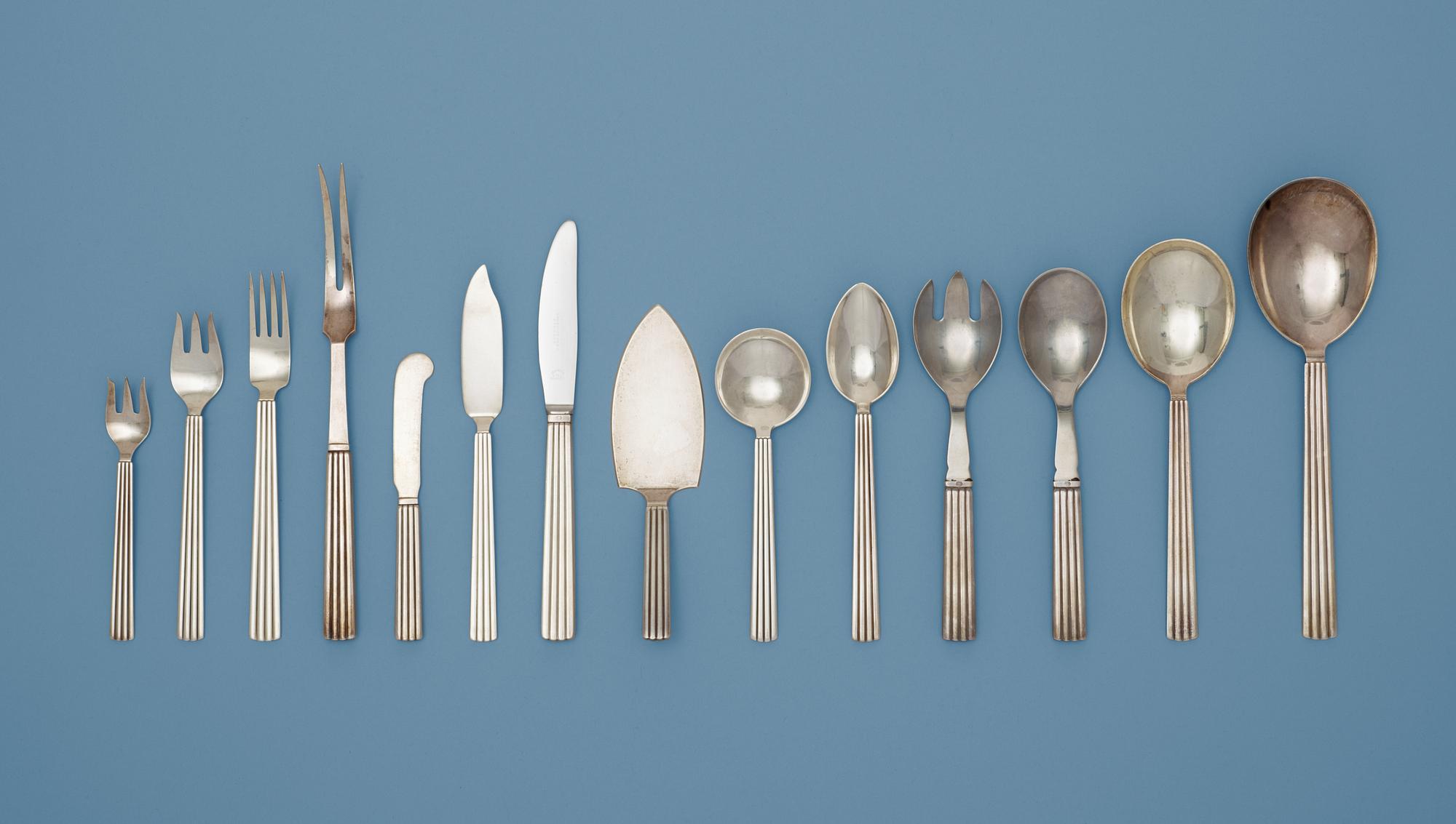 A set of 103 pieces of Sigvard Bernadotte flatware 'Bernadotte' by Georg Jensen Copenhagen 1945-77.