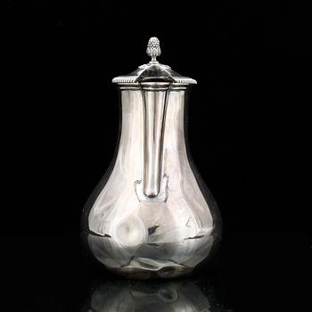 KANNA, silver, Paris, troligen omkring 1900. Vikt ca 260 gram.